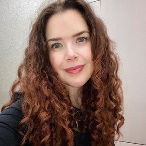 Meet your Posher, Irene